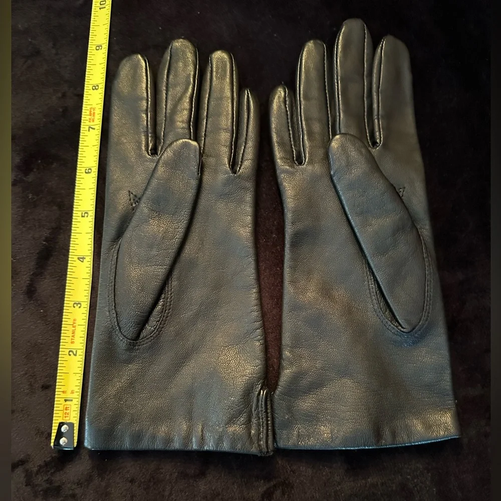 Vintage Leather Gloves. Extremely Soft Leather. Size 7